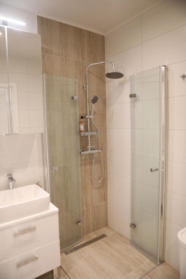 Apartament Uroczy Apartament 38 m2 Tychy, Śląskie Ogrody Zewnętrze zdjęcie